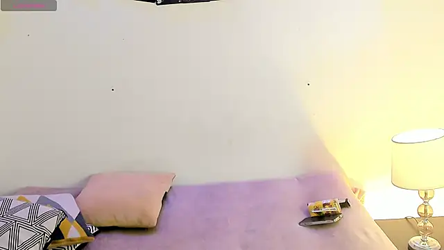 Snapshot of Tomy_Rox chatting on October 10, 2025, 8:31 pm Tomy Rox online show from October 10, 2025, 8:31 pm