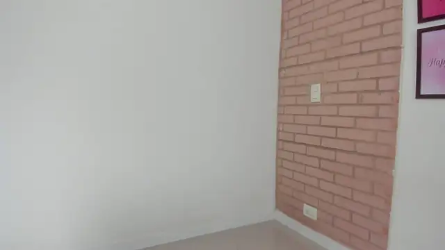 Vera Fernandez online show from March 2, 2026, 10:17 pm