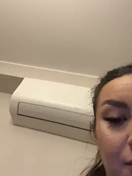 SecretSienna online show from March 8, 2026, 2:04 am