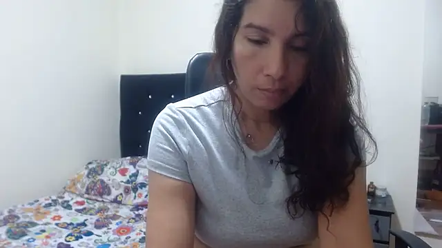 Ainhoa-hot online show from July 3, 2026, 4:19 am