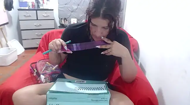Ainhoa-hot online show from February 28, 2025, 6:20 pm