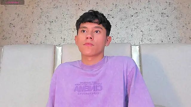 Snapshot of Angel_esteban_fx chatting on February 27, 2025, 3:40 am Angel esteban fx online show from February 27, 2025, 3:40 am