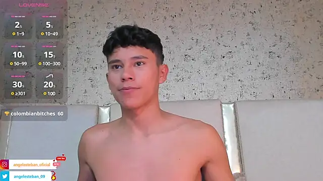 Snapshot of Angel_esteban_fx chatting on March 18, 2025, 6:50 am Angel esteban fx online show from March 18, 2025, 6:50 am