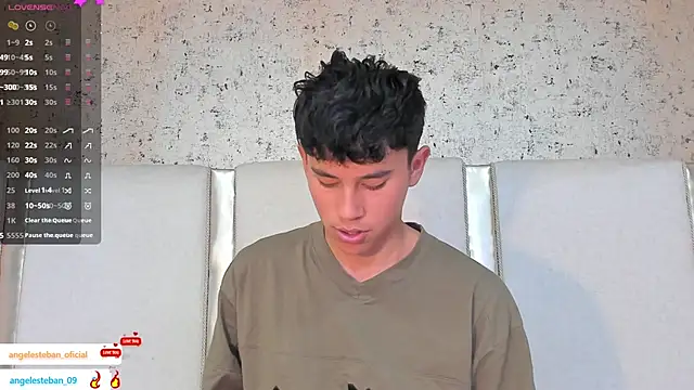 Snapshot of Angel_esteban_fx chatting on February 23, 2025, 6:49 am Angel esteban fx online show from February 23, 2025, 6:49 am