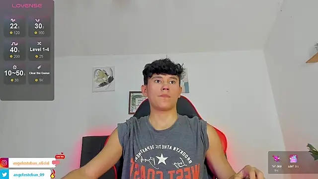 Snapshot of Angel_esteban_fx chatting on October 3, 2025, 3:09 am Angel esteban fx online show from October 3, 2025, 3:09 am