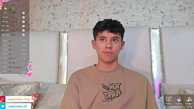 Snapshot of Angel_esteban_fx chatting on February 28, 2025, 9:58 am Angel esteban fx online show from February 28, 2025, 9:58 am