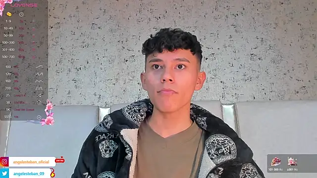 Snapshot of Angel_esteban_fx chatting on March 6, 2025, 7:03 am Angel esteban fx online show from March 6, 2025, 7:03 am