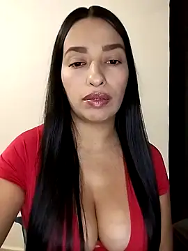 AngiieCortez online show from October 13, 2025, 6:48 am