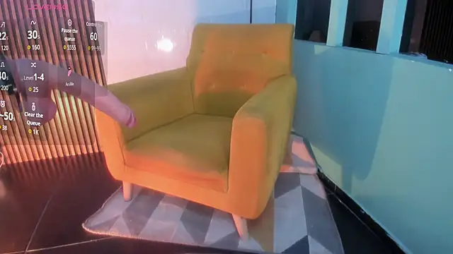 Red lady online show from March 12, 2026, 3:56 am