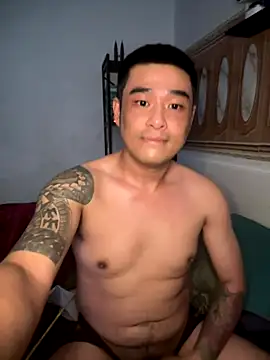 Asianhif online show from November 19, 2025, 3:39 am