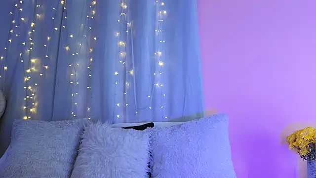 Snapshot of hannacruzsj chatting on October 22, 2025, 8:41 pm hannacruzsj online show from October 22, 2025, 8:41 pm