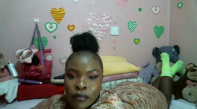 hot cupcake01 online show from January 24, 2025, 11:56 pm