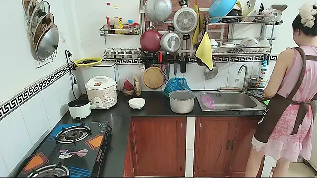 Babysex-2k online show from November 12, 2025, 3:32 am