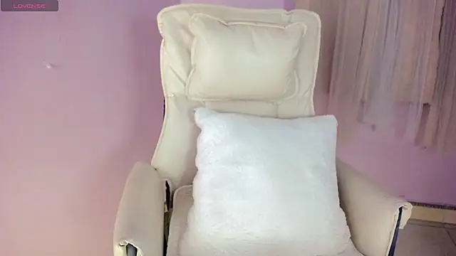 Snapshot of __18Angel__ chatting on September 25, 2025, 11:27 am   18Angel   online show from September 25, 2025, 11:27 am