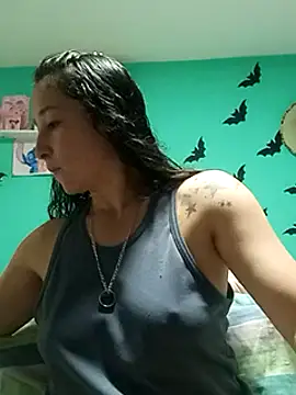 emilypoppy3 online show from February 25, 2025, 1:21 pm