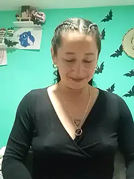emilypoppy3 online show from February 13, 2025, 8:03 pm