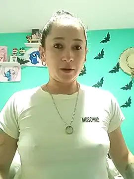 emilypoppy3 online show from February 26, 2025, 8:15 pm