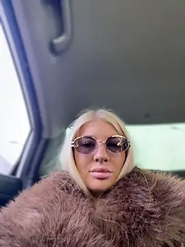 NewLale online show from April 12, 2026, 3:10 am