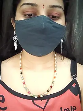 Snapshot of Angleannie chatting on January 9, 2026, 6:48 pm Angleannie online show from January 9, 2026, 6:48 pm