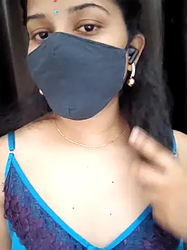 Snapshot of Angleannie chatting on November 15, 2025, 4:44 pm Angleannie online show from November 15, 2025, 4:44 pm