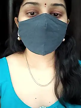 Snapshot of Angleannie chatting on January 11, 2026, 7:10 pm Angleannie online show from January 11, 2026, 7:10 pm