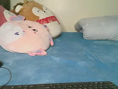 Snapshot of Pinky_coochie chatting on October 12, 2025, 6:53 pm Pinky coochie online show from October 12, 2025, 6:53 pm