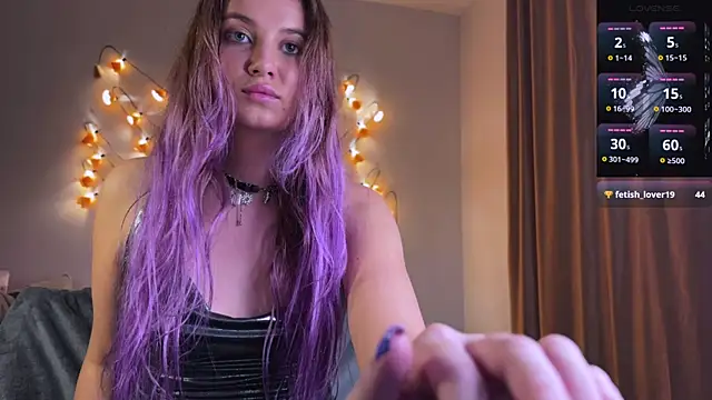 Femdom Lola online show from January 2, 2025, 5:29 pm