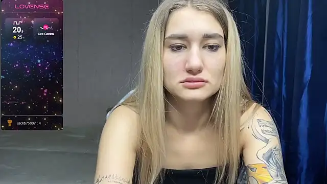 Silvia Shugarr online show from January 5, 2025, 7:49 pm