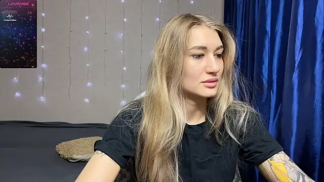 Silvia Shugarr online show from February 18, 2025, 4:03 pm