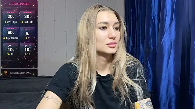 Silvia Shugarr online show from February 19, 2025, 7:59 pm