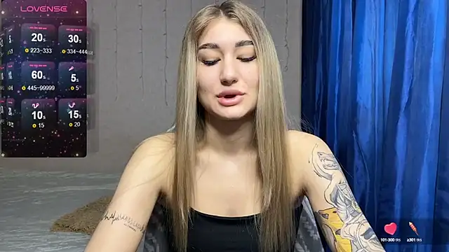 Silvia Shugarr online show from March 3, 2025, 10:06 am