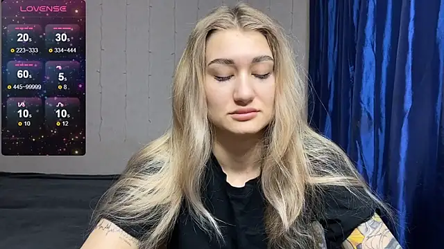 Silvia Shugarr online show from February 19, 2025, 1:06 pm