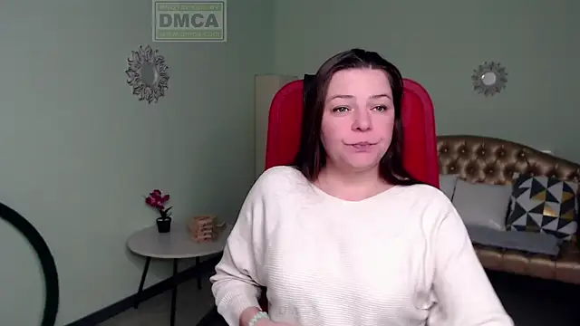 Lily flower7 online show from February 7, 2025, 4:06 am