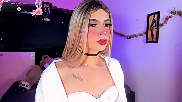 rosedewitt online show from February 26, 2025, 11:00 am