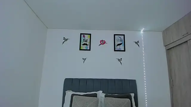 im sarah34 online show from February 9, 2026, 9:46 pm