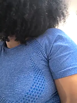 Snapshot of EmmilyBrant chatting on February 7, 2026, 3:09 pm EmmilyBrant online show from February 7, 2026, 3:09 pm