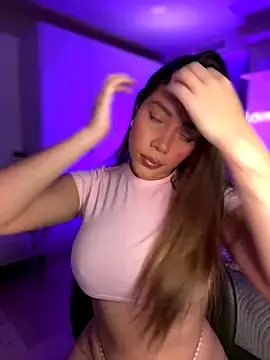 Snapshot of Condes_carmen chatting on October 26, 2025, 7:42 am Condes carmen online show from October 26, 2025, 7:42 am