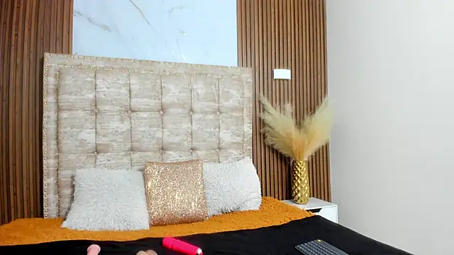 ada mclaine online show from October 7, 2025, 12:06 pm