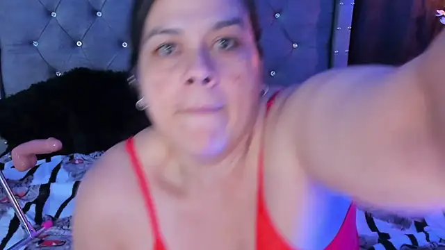 martina foxy  online show from March 9, 2025, 9:03 pm