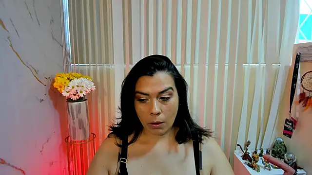 martina foxy  online show from February 22, 2025, 12:18 pm