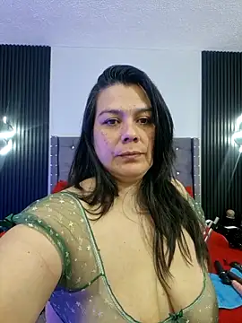 Snapshot of martina_foxy_ chatting on March 2, 2026, 12:12 pm martina foxy online show from March 2, 2026, 12:12 pm