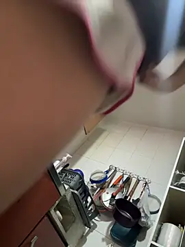 Mila Morgan online show from April 10, 2026, 3:41 pm