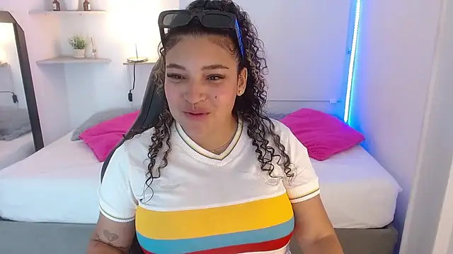 Julia Boobs online show from September 10, 2025, 12:26 pm