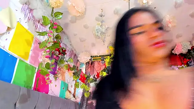 Snapshot of Karly_coffe chatting on July 3, 2026, 10:55 am Karly coffe online show from July 3, 2026, 10:55 am