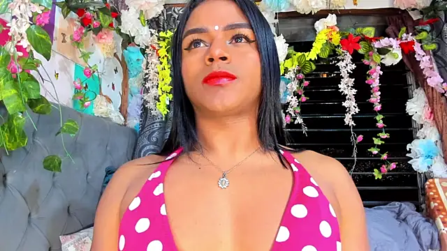 Snapshot of Karly_coffe chatting on June 5, 2026, 9:15 am Karly coffe online show from June 5, 2026, 9:15 am