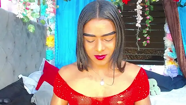 Karly coffe online show from November 5, 2025, 4:59 am