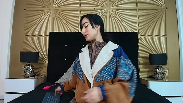 Snapshot of emmily_keller19 chatting on February 28, 2026, 1:22 pm emmily keller19 online show from February 28, 2026, 1:22 pm