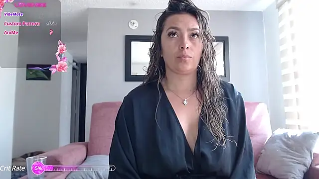 lauramcdowell1 online show from March 2, 2025, 2:15 pm