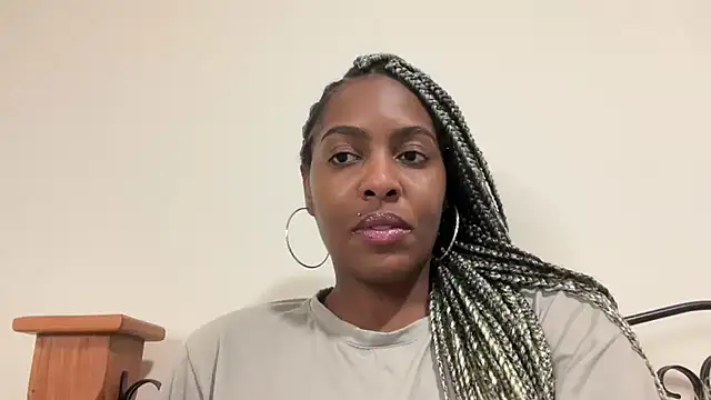 Snapshot of marisilva_br chatting on October 20, 2025, 2:13 am marisilva br online show from October 20, 2025, 2:13 am