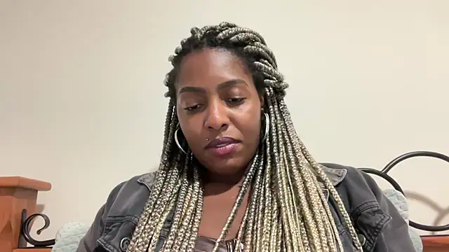 Snapshot of marisilva_br chatting on September 24, 2025, 11:43 pm marisilva br online show from September 24, 2025, 11:43 pm